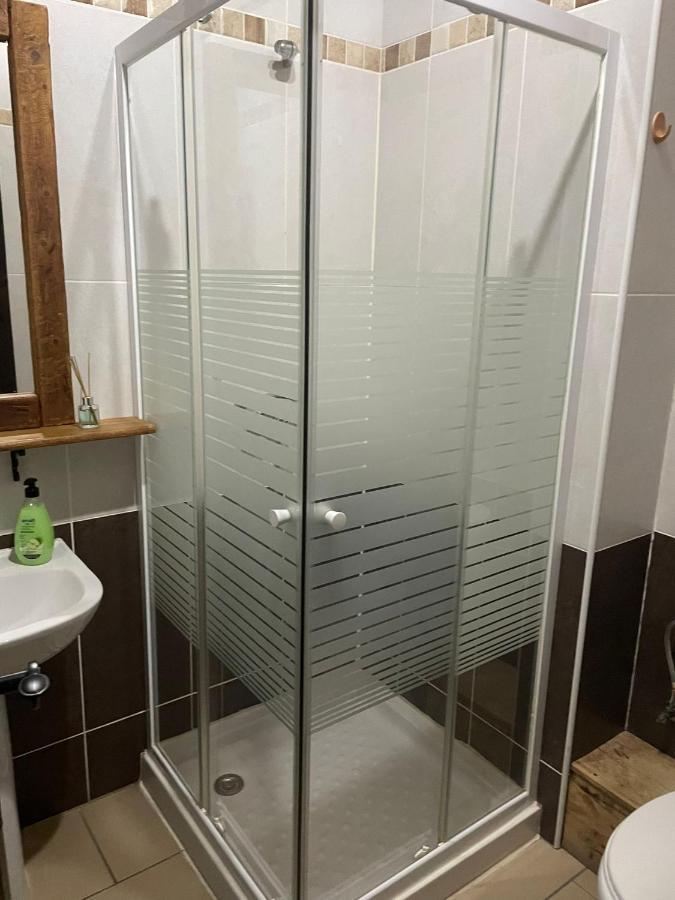 ホテル Hostal サアグン エクステリア 写真